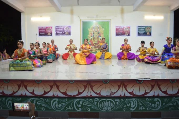 Final bow during Arangetram program